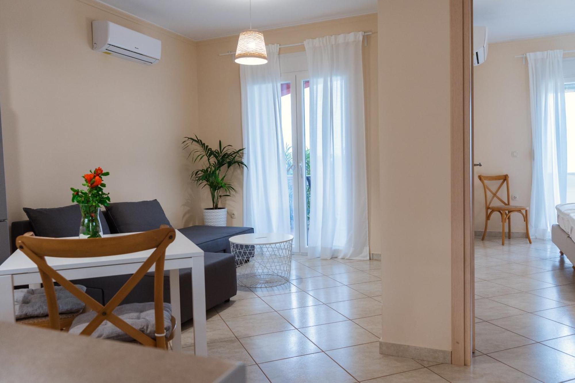 Marine Apartments Venetiko Paralia Agias Foteinis Ngoại thất bức ảnh